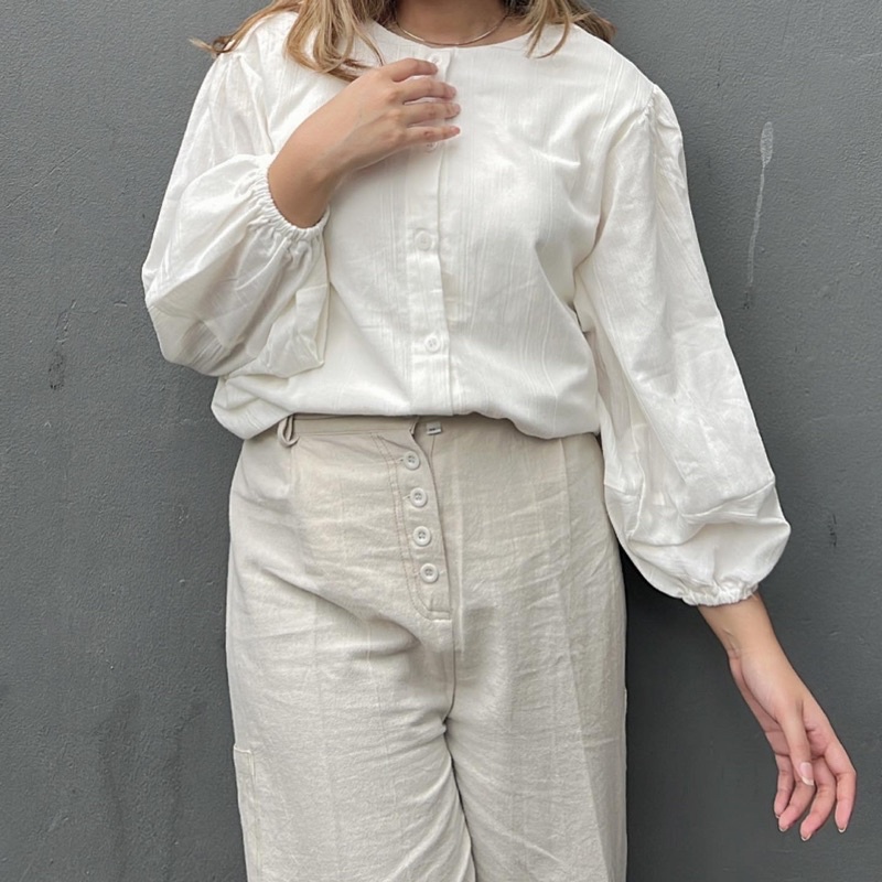 MAURA LINEN BLOUSE by Yellowfacy