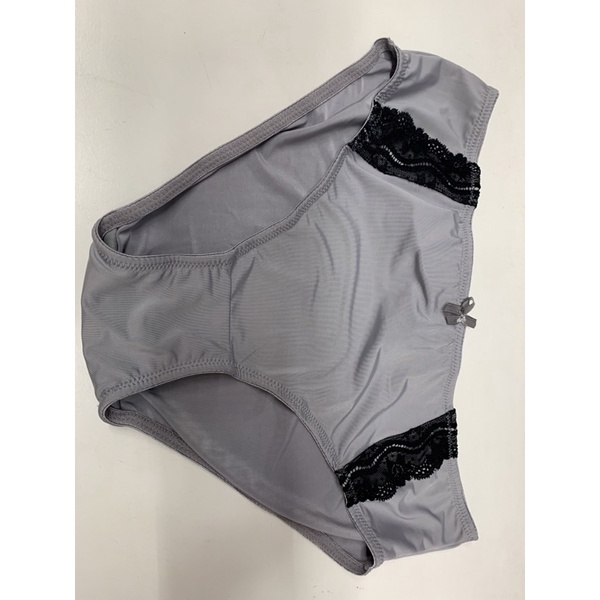 celana dalam ST.YVES BY matahari