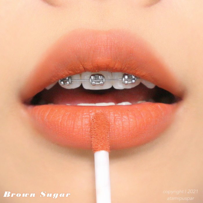Kaila Beaute Lip Cotton - Boba Brown Transferproof Semi-Matte