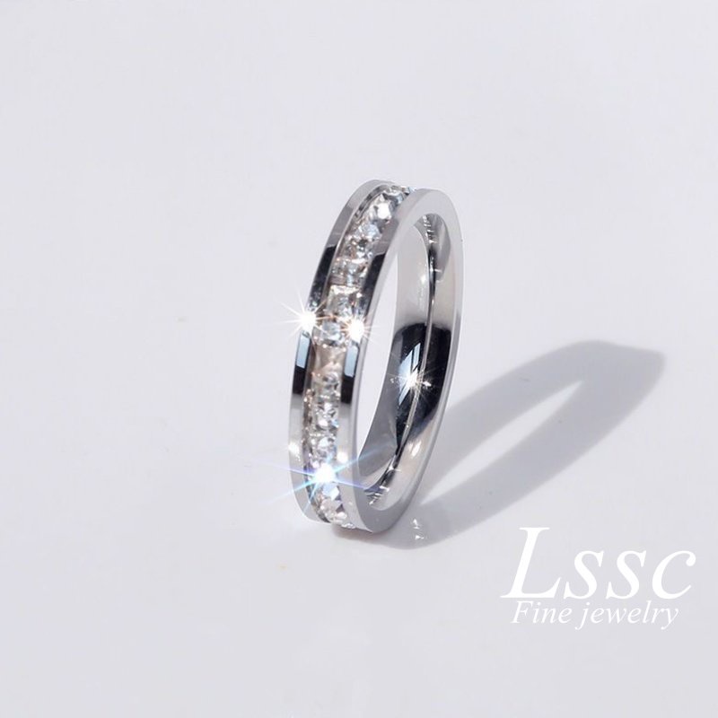 Cincin Titanium Wanita Anti Karat Berlian Emas 18K Mewah Cantik Perhiasan Korea Aksesoris Fashion