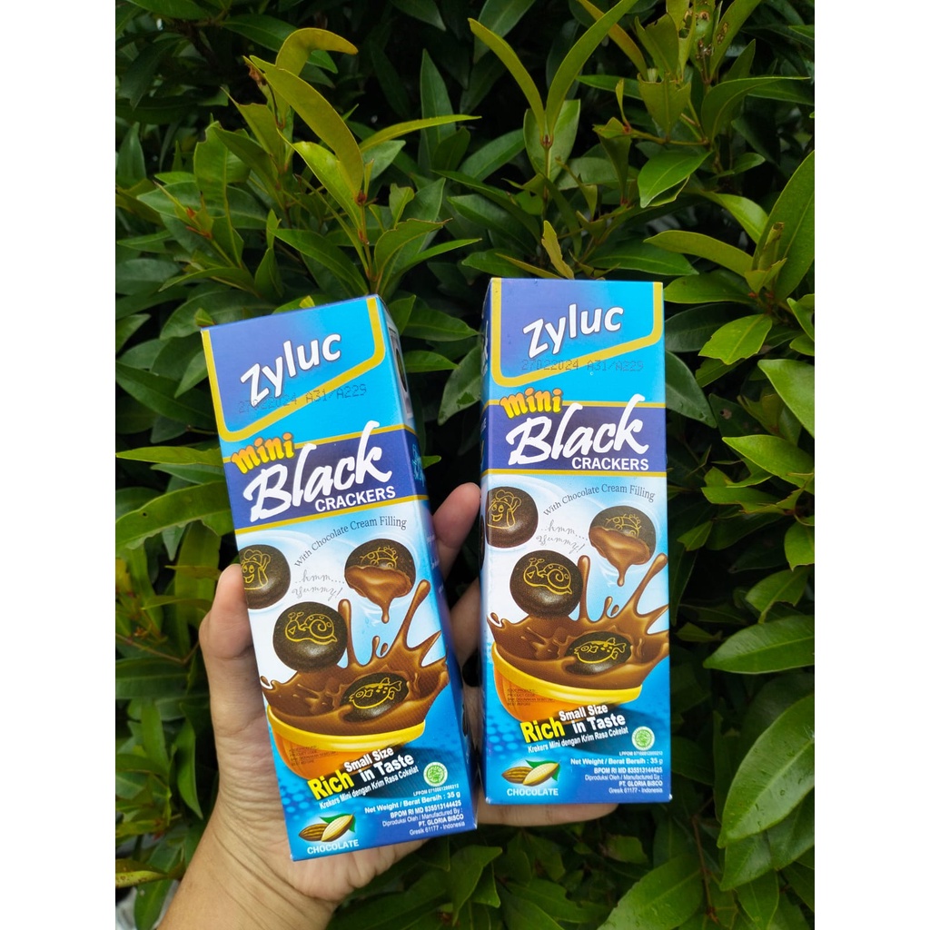 

ZYLUC MINI BLACK CRACKERS 35 GRAM ZYLUC STIK COKLAT 33 GRAM