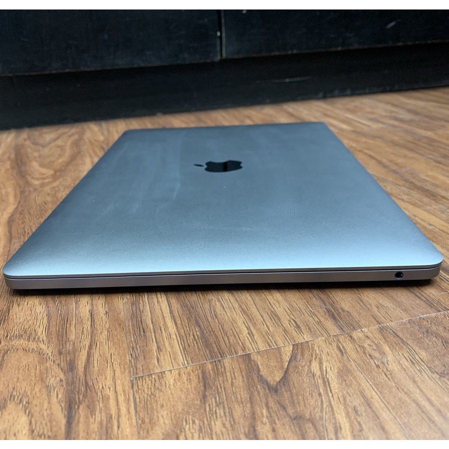 Murah Macbook Pro Non TouchBar 13-inch Ci5 Ram 8GB SSD 256GB Second