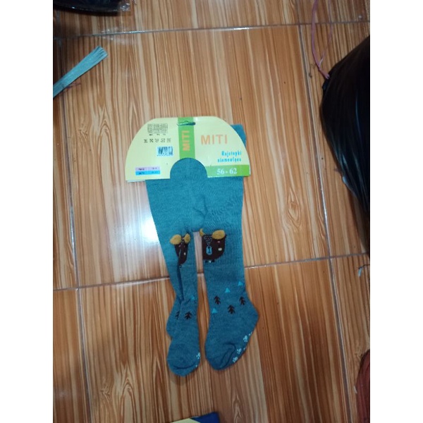 Leging bayi tutup kaki anti slip  / leging impor