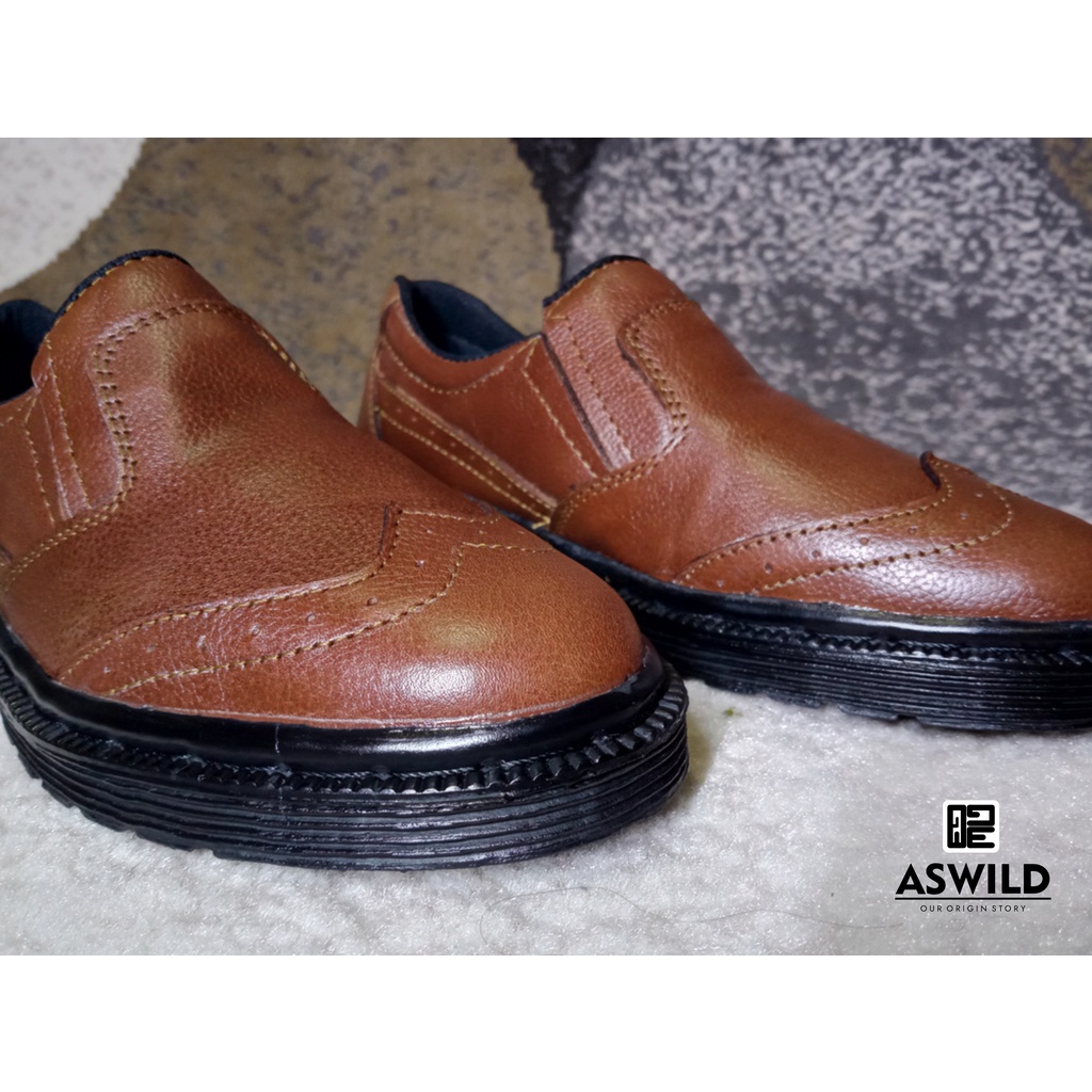 Sepatu Pantofel Pria Kulit Asli Pantofel Keren Formal Slip On Sepatu Tanpa Tali Santai Kasual Anti Slip Kantor Cowok Kekinian