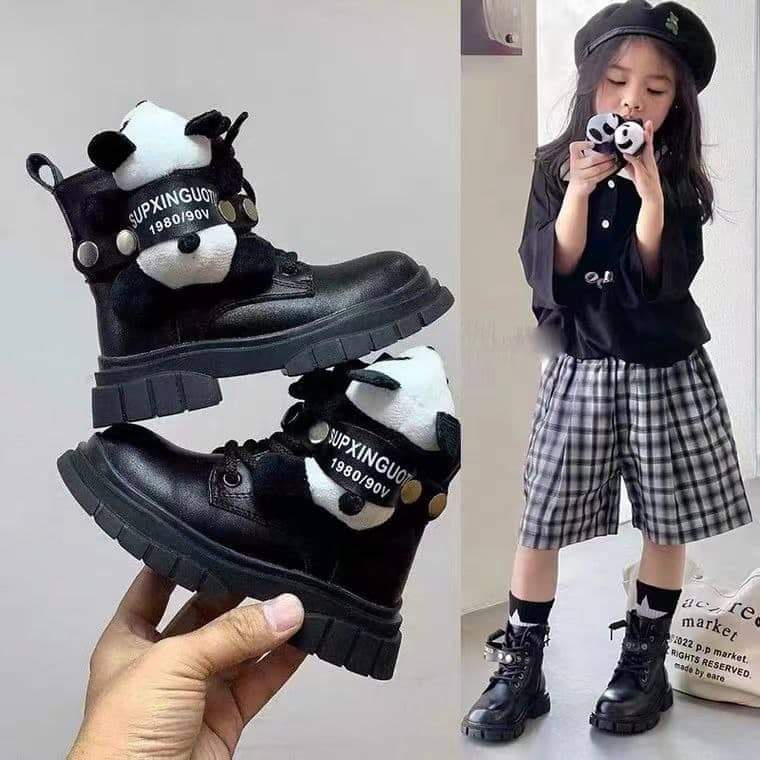 Sepatu Boot Anak Perempuan Super Fashion