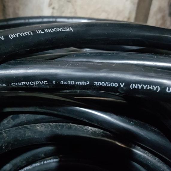 Eterna Kabel Listrik Hitam Serabut NYYHY 4 X 10 / 4X10 MM ( Ecer )