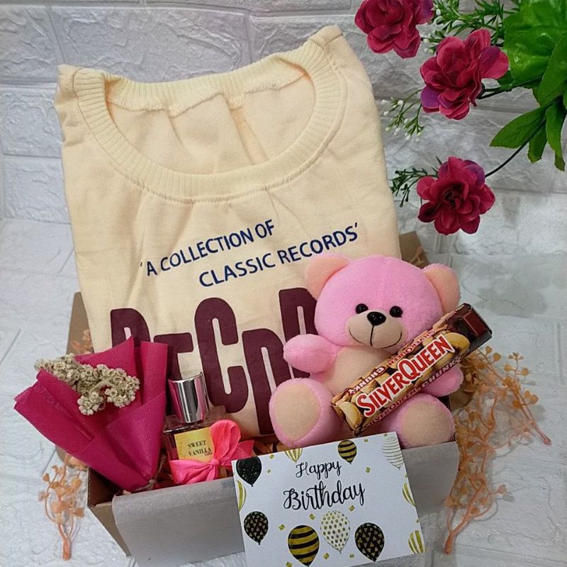 Hampers Ultah Kado Ultah Hampers Ulang Tahun Kado Ulang Tahun Gift Box Birthday Gift Kado Birthday Birthday Hampers Hampers Cewek Hampers Wanita Kado Wisuda Hampers Wisuda Kado Valentine Hampers Valentine Kado Pacar Hampers Natal Hampers lebaran