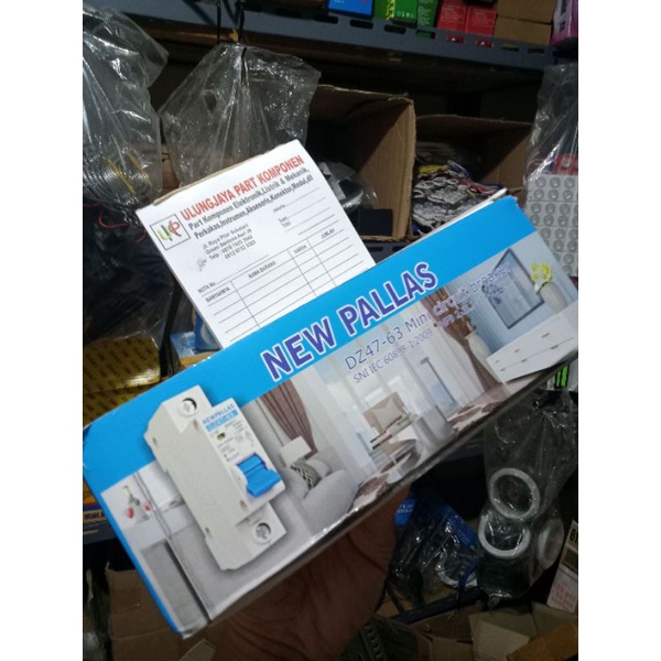 MCB 6A alat pemutus arus listrik 6 ampere