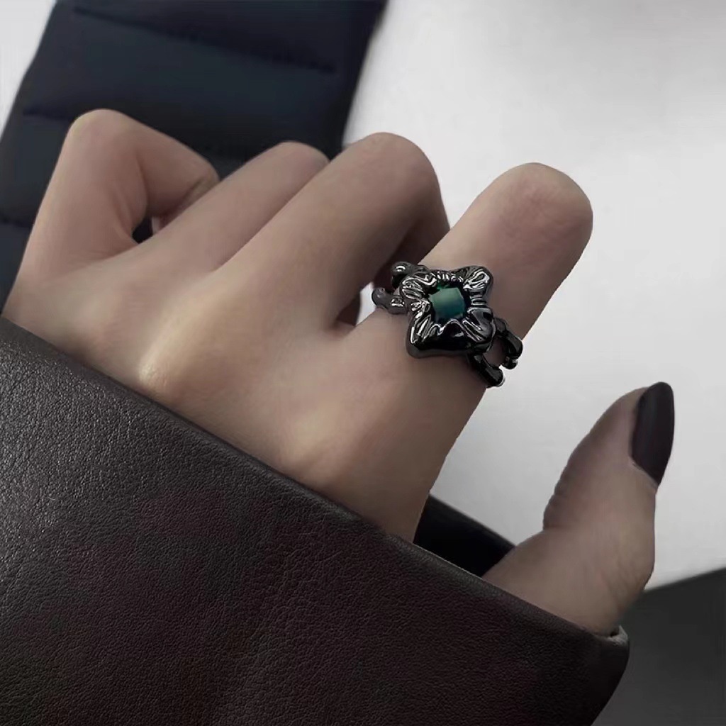 Cincin Zircon Bentuk Bunga Irregular Gaya Retro Untuk Aksesoris