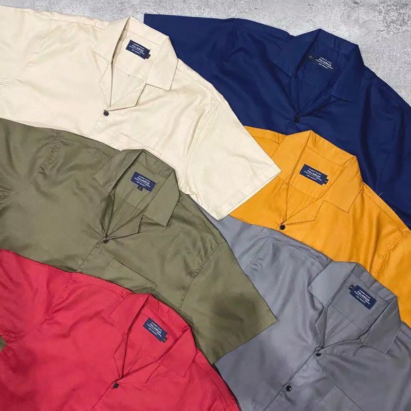 BASIC COLOUR SHIRT - Kemeja Polos Casual Lengan Pendek Pria