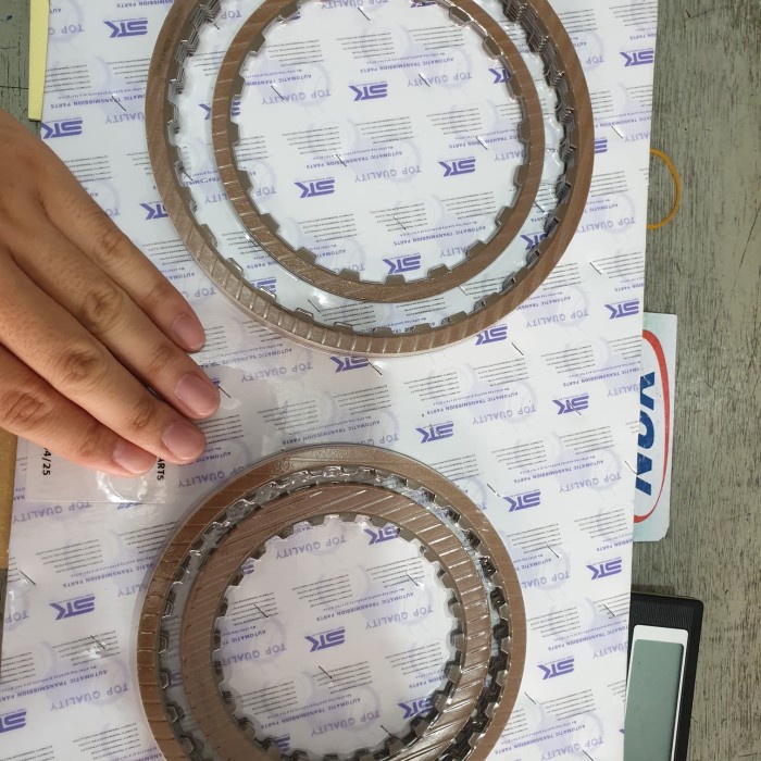 kampas kopling matic nissan serena c24 atau xtrail t30 set ORIGINAL.