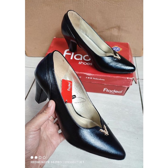 SEPATU PANTOFEL KERJA WANITA / PANTOFEL HEELS /SEPATU BOOTS HITAM FLADEO ORIGINAL