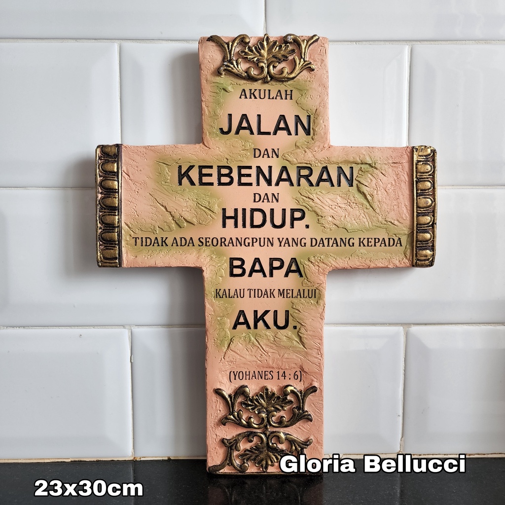 pajangan salib dinding gantung yesus akulah jalan dan kebenaran dan hidup statue cross