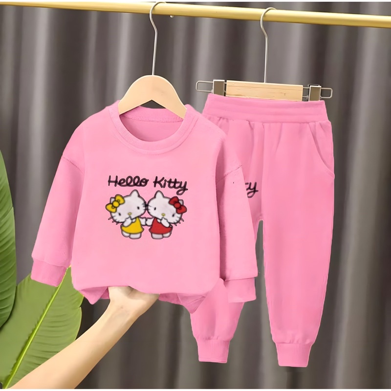 SETELAN SWEATER CARDIGAN BAYI ANAK MOTIF TWO HELLO KITTY USIA 6 BULAN-5 TAHUN BAHAN BABYTERRY PREMIUM TERBARU TERLARIS/ SETELAN SWEATER CARDIGAN BAYI ANAK PEREMPUAN/ SETELAN SWEATER CARDIGAN BAYI ANAK CEWE/ FASHION SWEATER BAYI ANAK PEREMPUAN BEST QUALITY