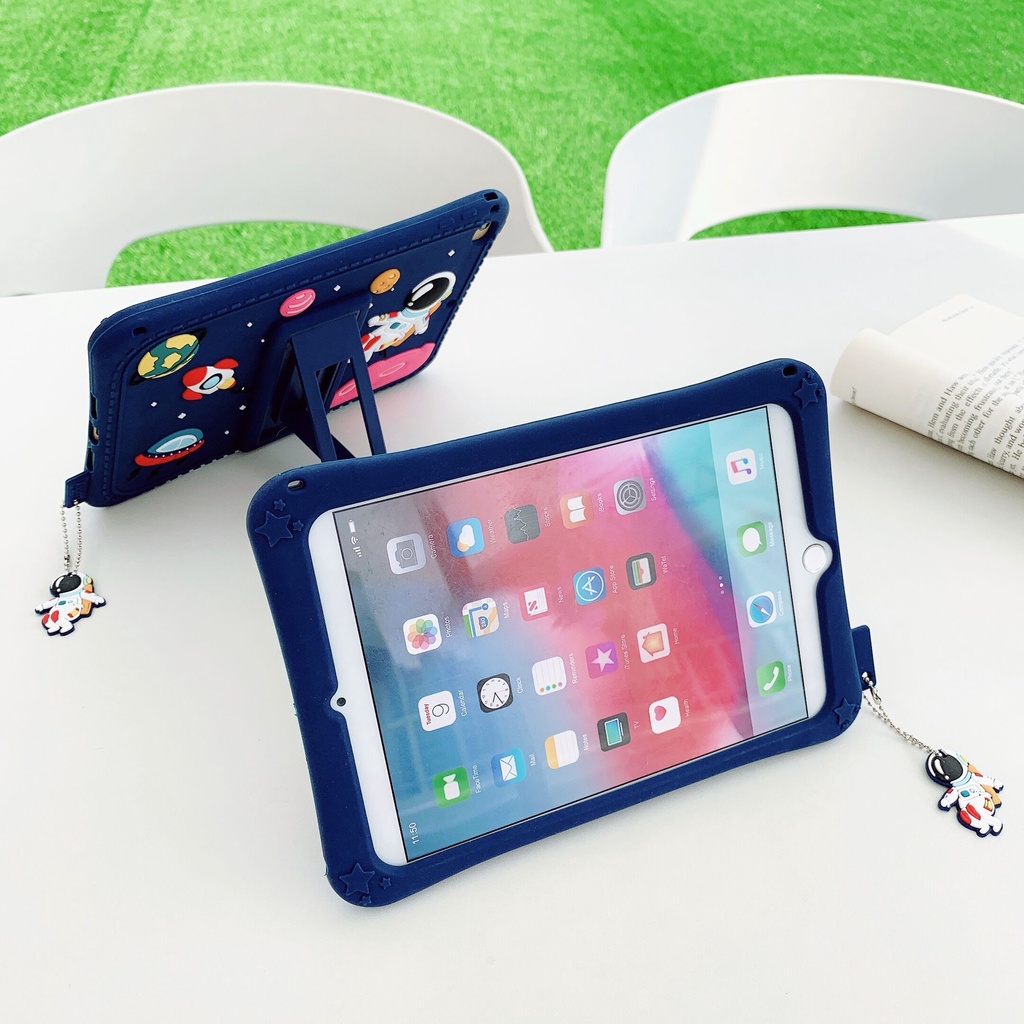 Casing Soft Case Silikon Motif Kartun Astronot / Langit Berbintang Untuk Xiaomi Redmi Pad (2022) 10.61 &quot;VHU4254IN 5G