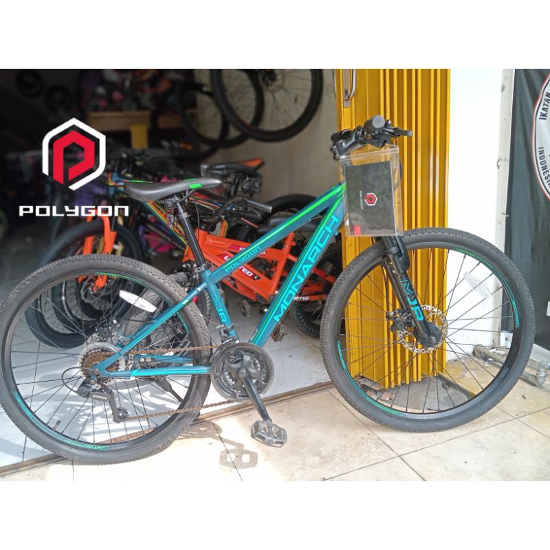 Polygon Monarch Junior 26 like New