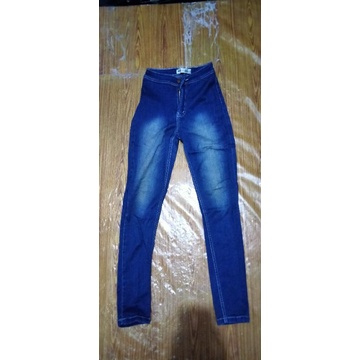 Preloved celana jeans Mvl