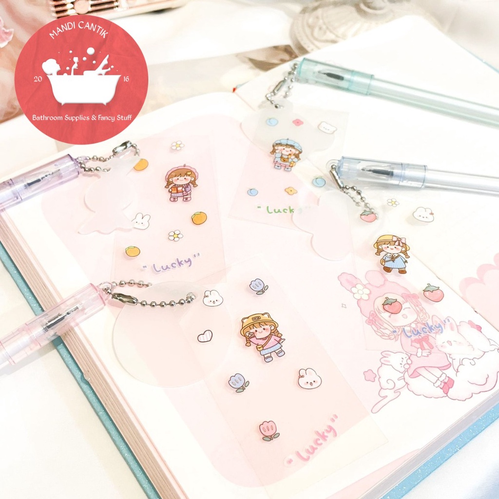 

PULPEN GANTUNGAN STIKER STICKET BOLPOIN GANTUNG SENMU MOMO LUCU IMUT DIY TEMPEL SENDIRI SOUVERNIR
