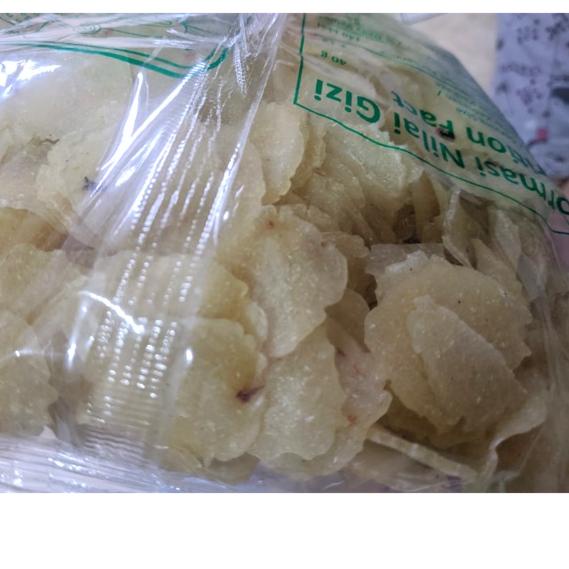 

オ KERUPUK PANDA 500gram / KERUPUK SINGKONG PEDAS / CERIPING PEDAS き
