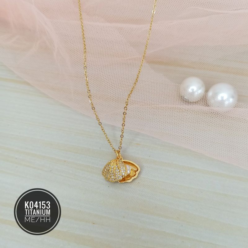 Kalung Titanium Mutiara Zircon Gold K04153