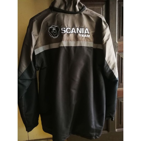 Jaket Scania
