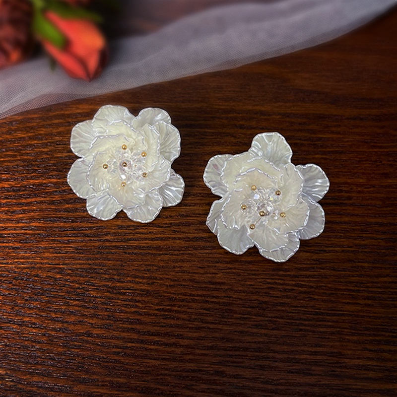 Anting Tusuk Gantung Desain Bunga Putih Gaya Korea Cantik Untuk Pengantin Wanita