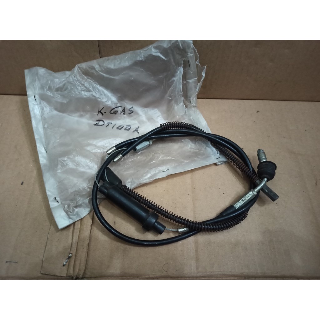 Yamaha DT100 DT125 DT175 DT250 DT360 DT400 kabel gas nos