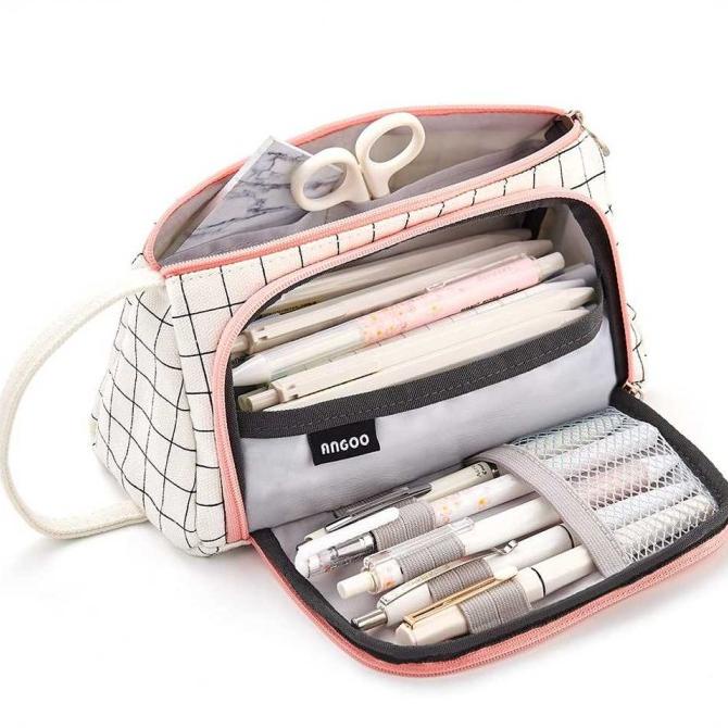 

BAYAR DITEMPAT ANGOO Tempat Pensil Large Capacity Motif Garis PB01 /ALAT TULIS AESTHETIC/ALAT TULIS SEKOLAH/ALAT TULIS SET/ALAT TULIS LENGKAP/ALAT TULIS ANAK/ALAT TULIS LUCU