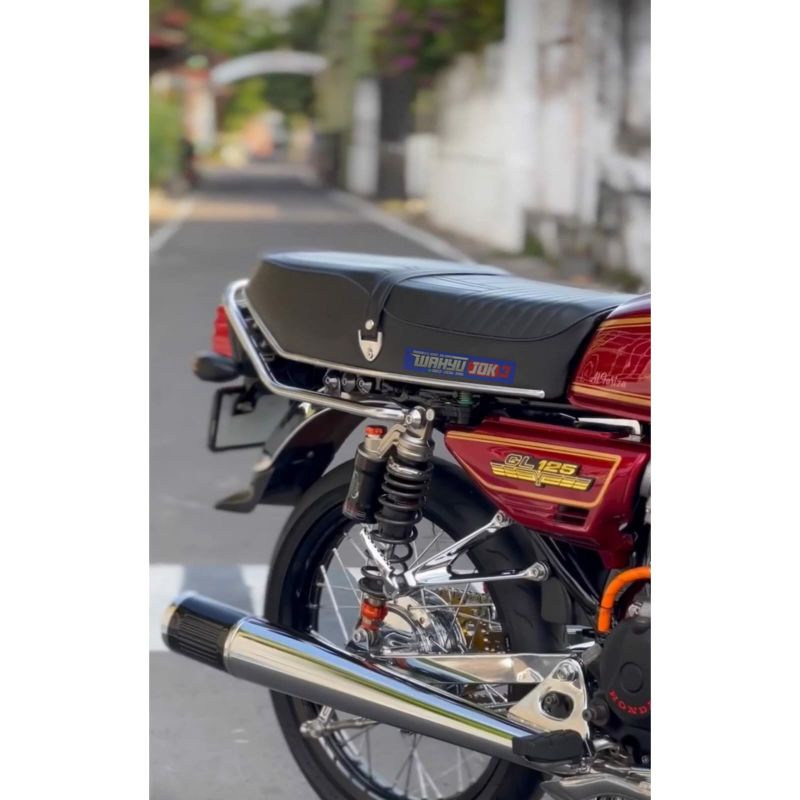 JOK GL 100 STANDAR DLESER anti gembos dijamin rapat tengki-jok gl 100/gl 125