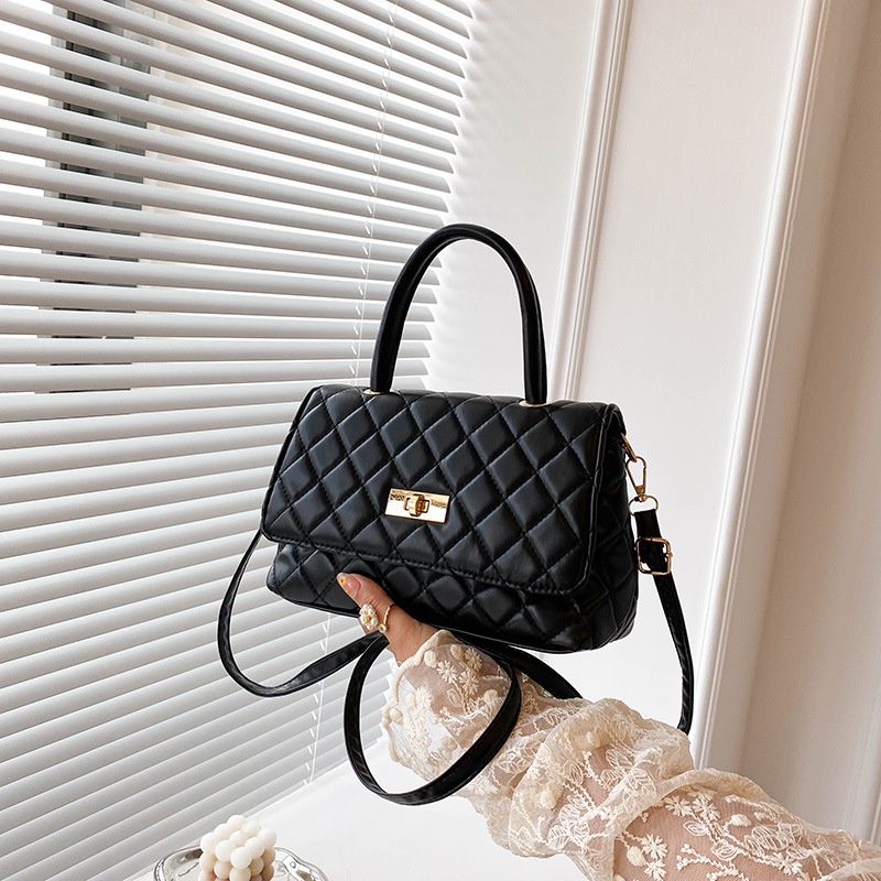 8402 Tas hand bag wanita import bahan PU leather  berkualitas harga grosir bisa cod