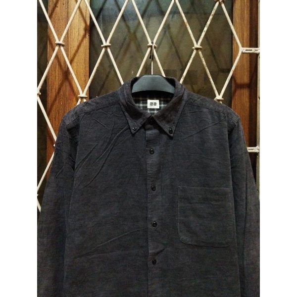 kemeja corduroy polos uniqlo second original L kemeja kasual pria murah terlaris