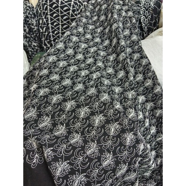 kain/bahan katun border hitam