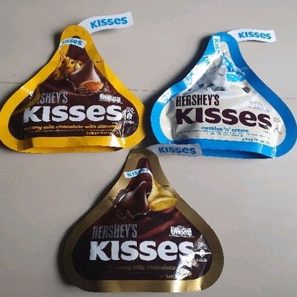 

Hershey's kisses coklat 32pcs MILK CHOCOLATE / ALMOND / COOKIES CREAM 146gr.