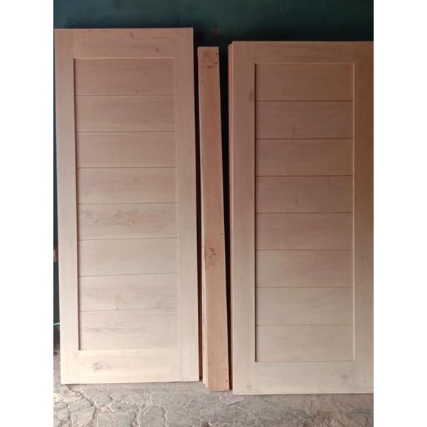 pintu kayu minimalis
