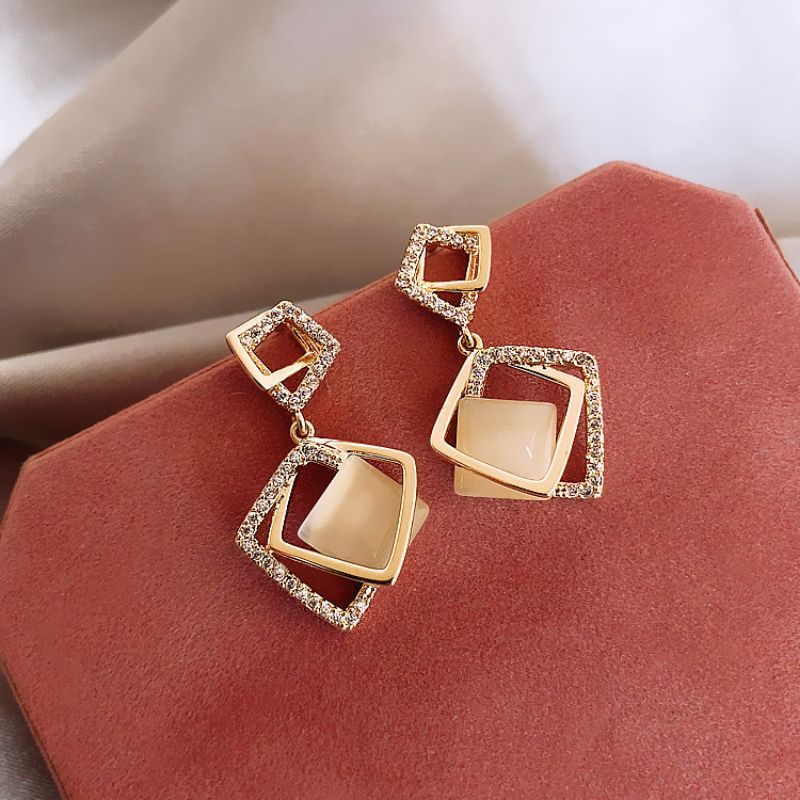 FerenHongXia Anting Tusuk Korea Model Geometri Untuk Wanita