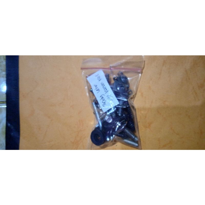 baut sayap kanan kiri Suzuki tornado gs/gx