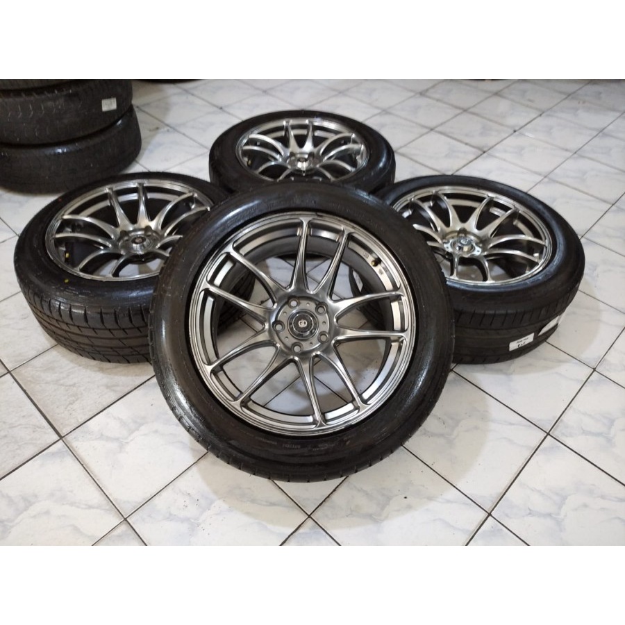 Velg Mobil Racing Ring 18 Lubang 5 KIWAMI R18X8,5-9,5 5X114,3 ET35 BAN 235 55 R18