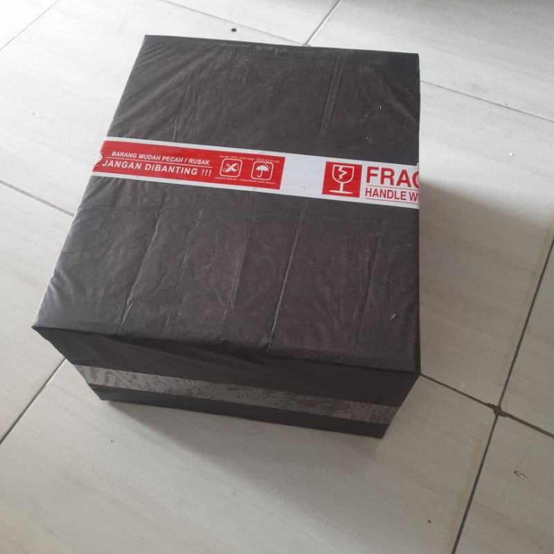 

kardus packing/plastik tambahan