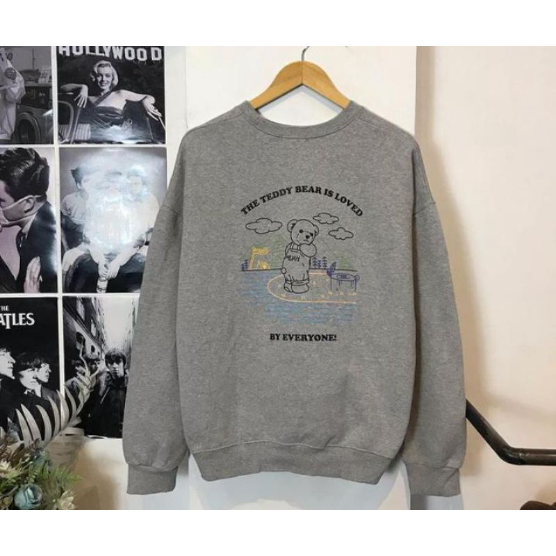 crewneck muah muah bear