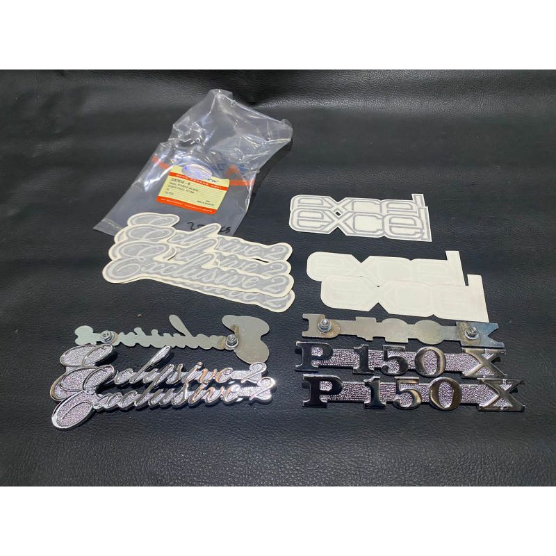 Emblem tepong almu dan stiker vespa px excel Exclusive danmotor hitam dan chrome detail original gro