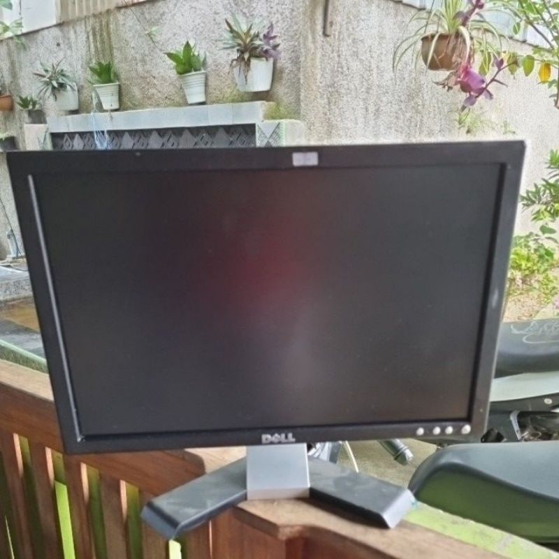 Lcd monitor pc/komputer 17 wide bukan kotak/square second normal bergaransi
