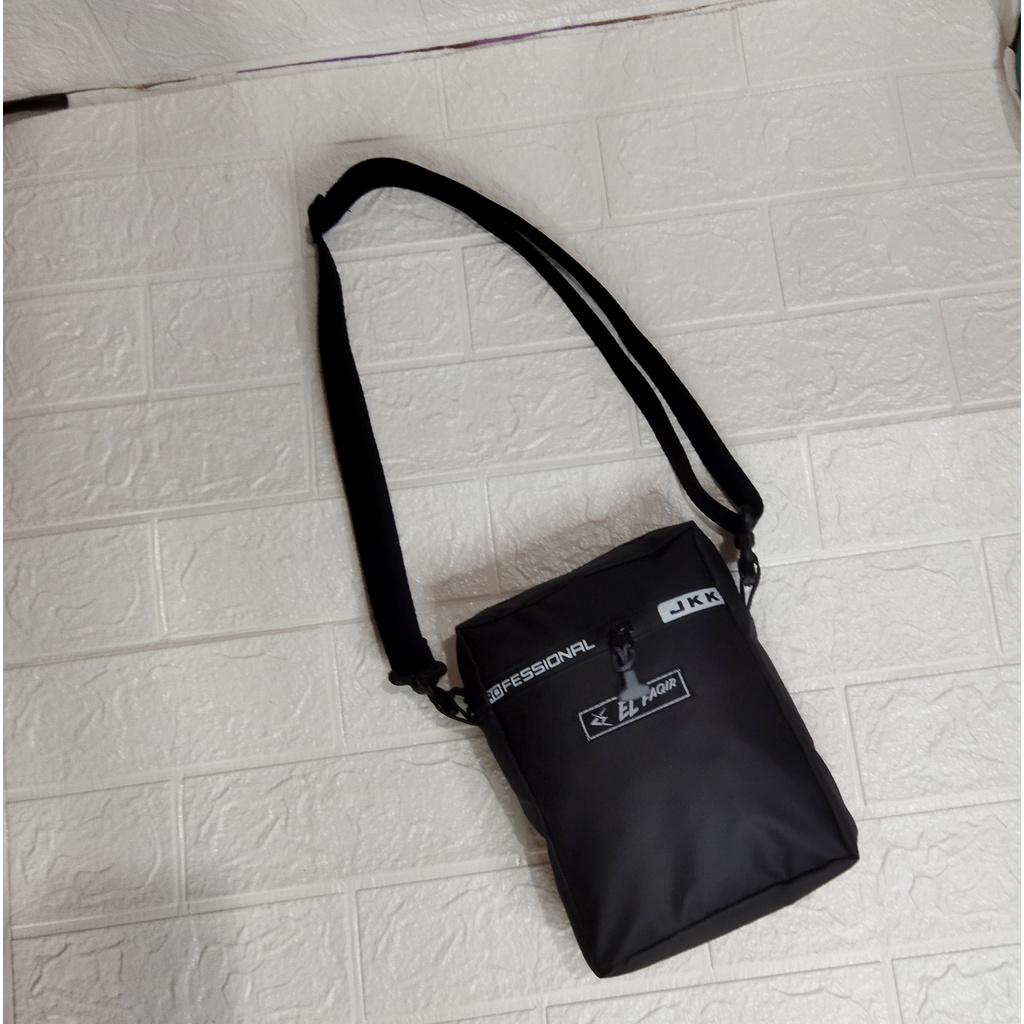 Tas selempang pria sling bag  waterproof