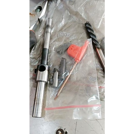 cutter valve mobil / diesel 1pilot 2 pisau sudut