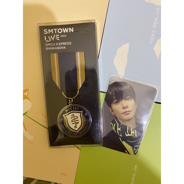 jaehyun photocard pc set emblem badge smcu