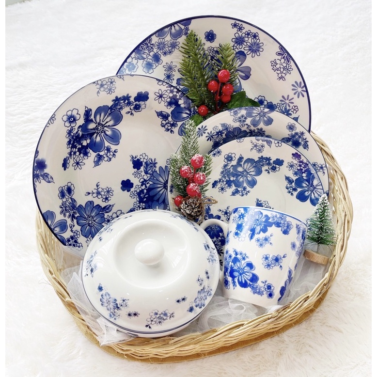 

HAMPERS NATAL ASTHA SNOWY PIRING MANGKOK MUG