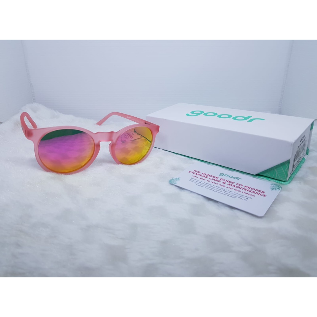 GOODR SUNGLASSES INFLUENCERS PAY DOUBLE Kacamata Olahraga Kaca mata