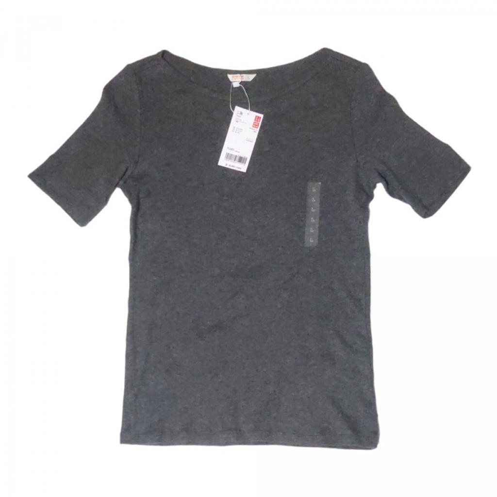 Uniqlo Extra Fine Cotton kaos wanita lengan pendek