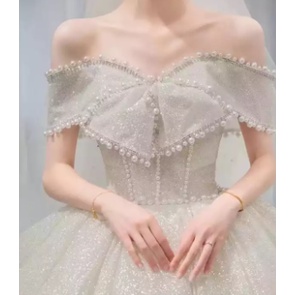 GAUN PESTA EKOR PANJANG GAUN  PUTIH EKOR GAUN PENGANTIN PILIHAN  EKOR  ATAU TIDAK EKOR