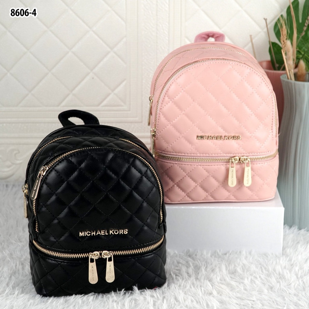 BAG Rhea Small Quilted Backpack 8606-4