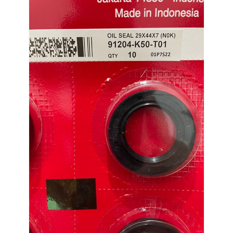 oil seal as roda belakang Vario 110 Beat Scoopy specy  fi / karbu original Honda